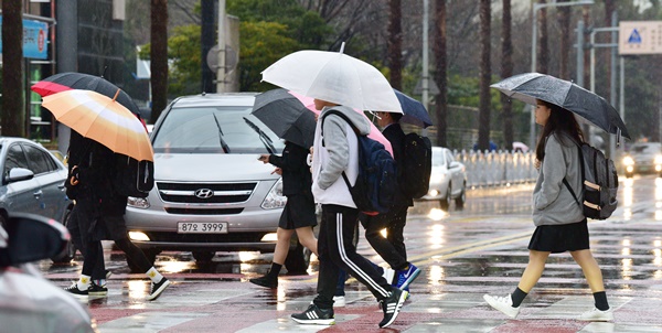 비 내리는 제주. 한라일보DB