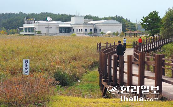 쌍호 품은 오산리 유적