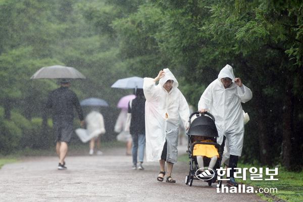 비 내리는 제주. 한라일보DB