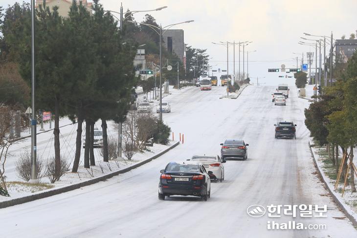 눈 내린 제주. 한라일보DB