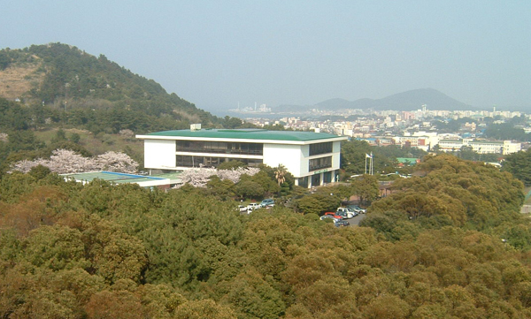 우당도서관 전경